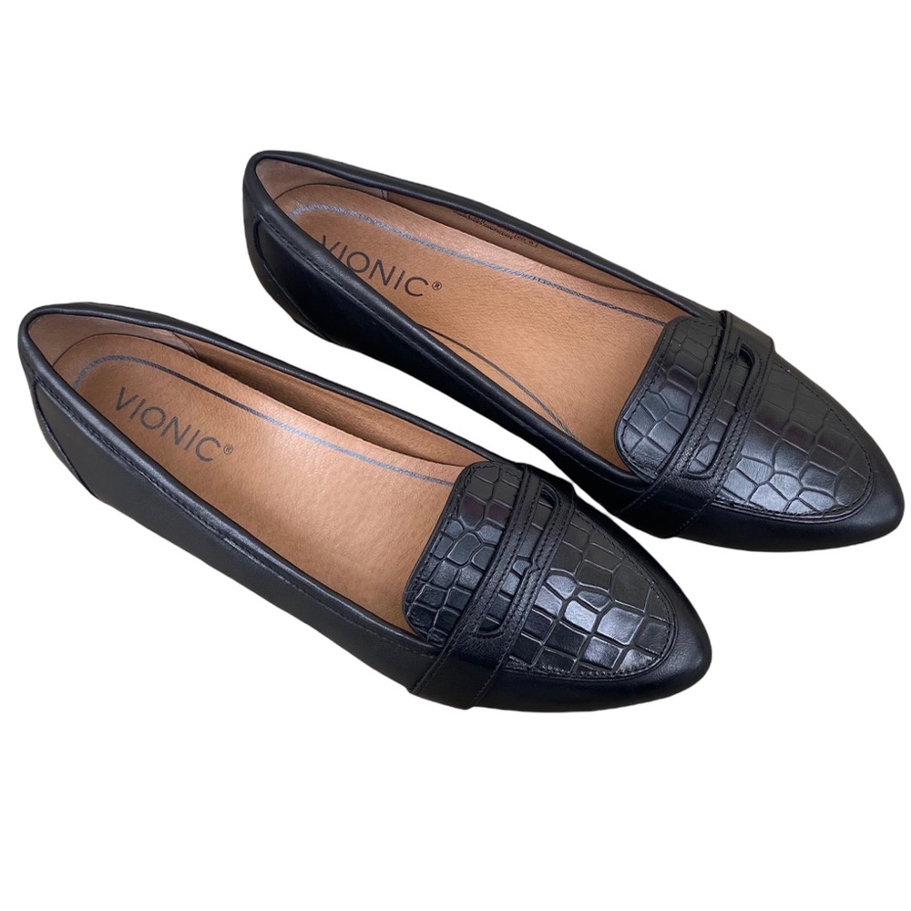 Vionic Savannah Pointy Leather Flats Sz 7 Black